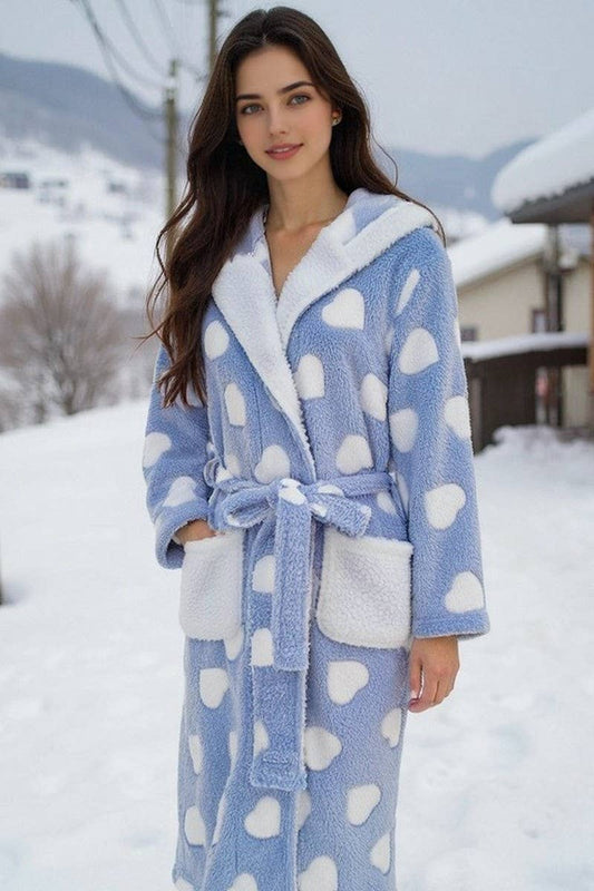 CWSPJ0417_BLUE HEART PRINT HOODED FLANNEL LOUNGEWEAR ROBE