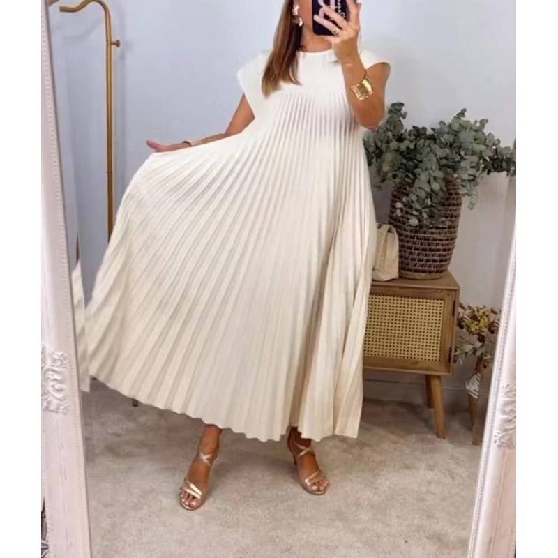 Elegant fashion round neck sleeveless pleated long dress