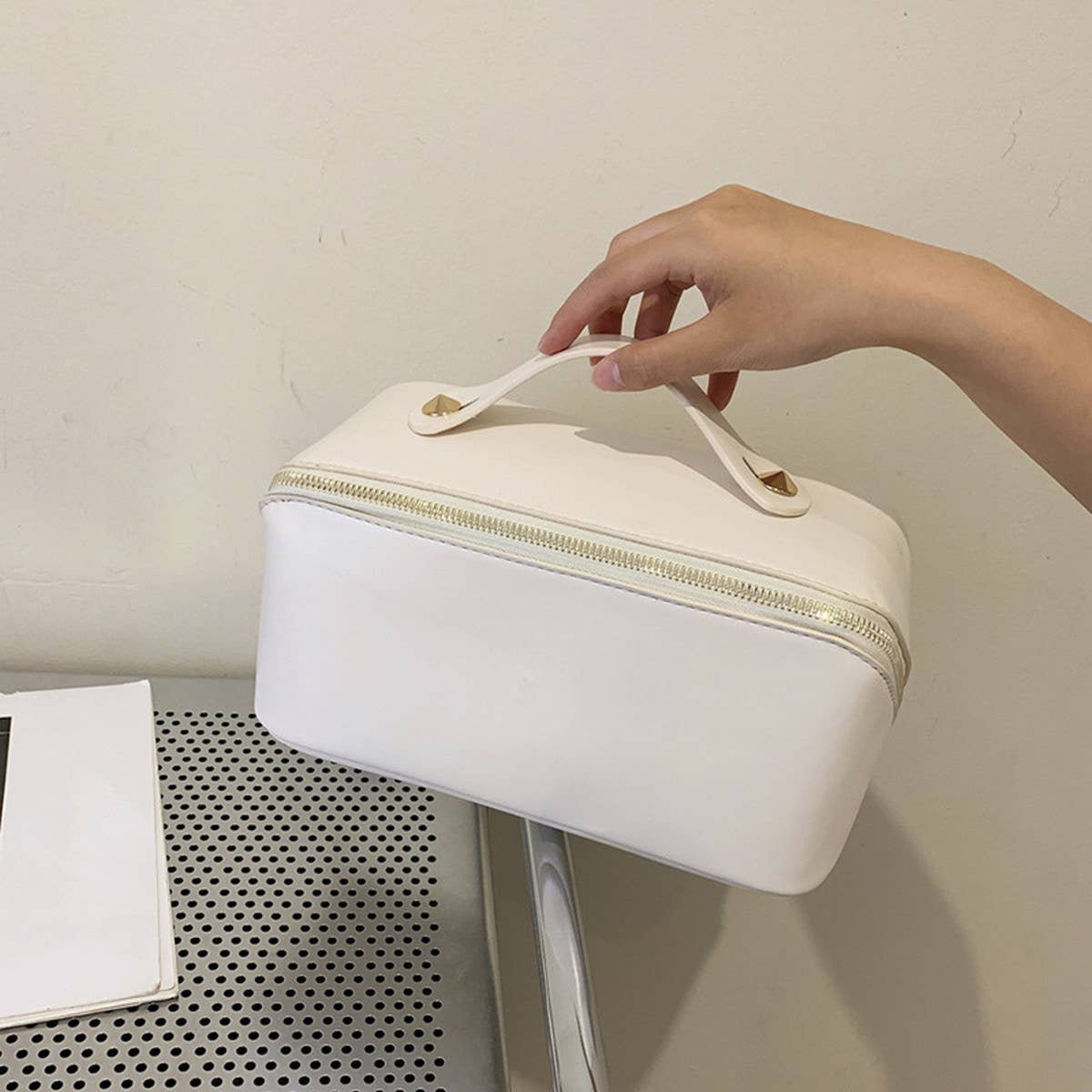 NEW FASHION HIGH-END PORTABLE COSMETIC BAG_CWAB4377