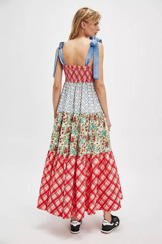 CWDMD5213_FLORAL SLIM FIT FRENCH STYLE CAMI DRESS