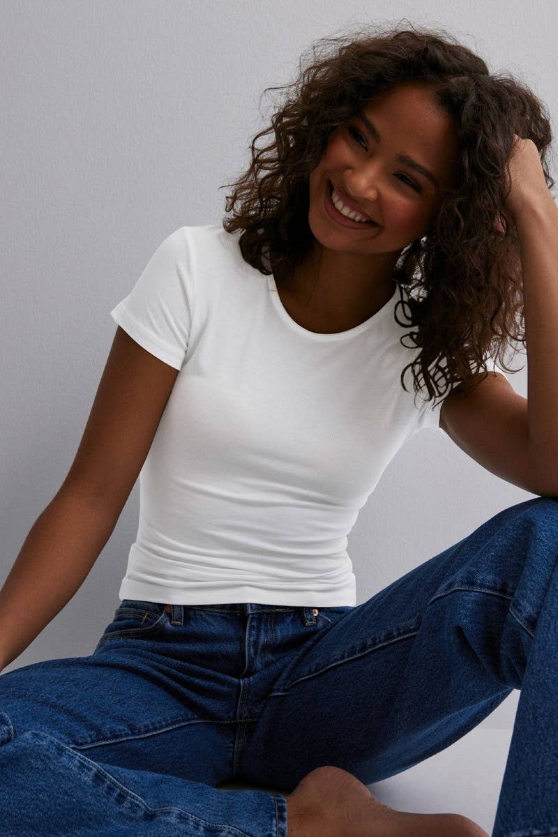 CWTTS1586_ROUND NECK SEXY SLIM PURE HOT GIRL T-SHIRT