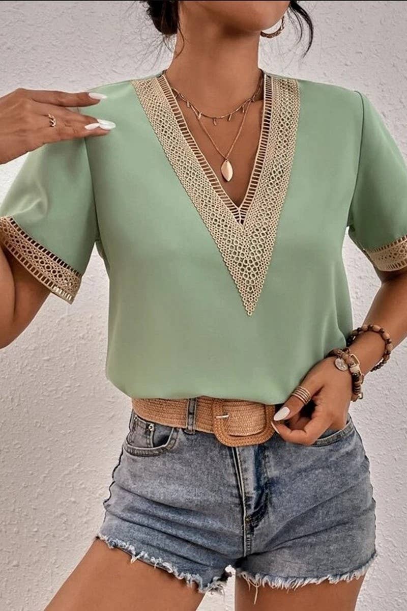 CWTBLS0826_V-NECK LACE CASUAL SOLID COLOR SHIRT