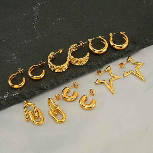 CWAJE1932_C Letter Woven Star Irregular Stud Earrings Gold