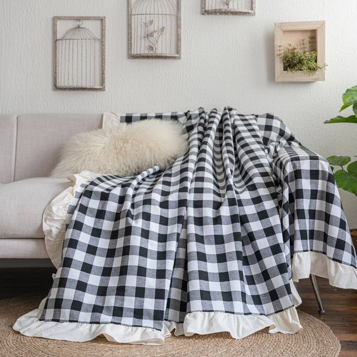 MULTIFUNCTIONAL RETRO SOFA THROW