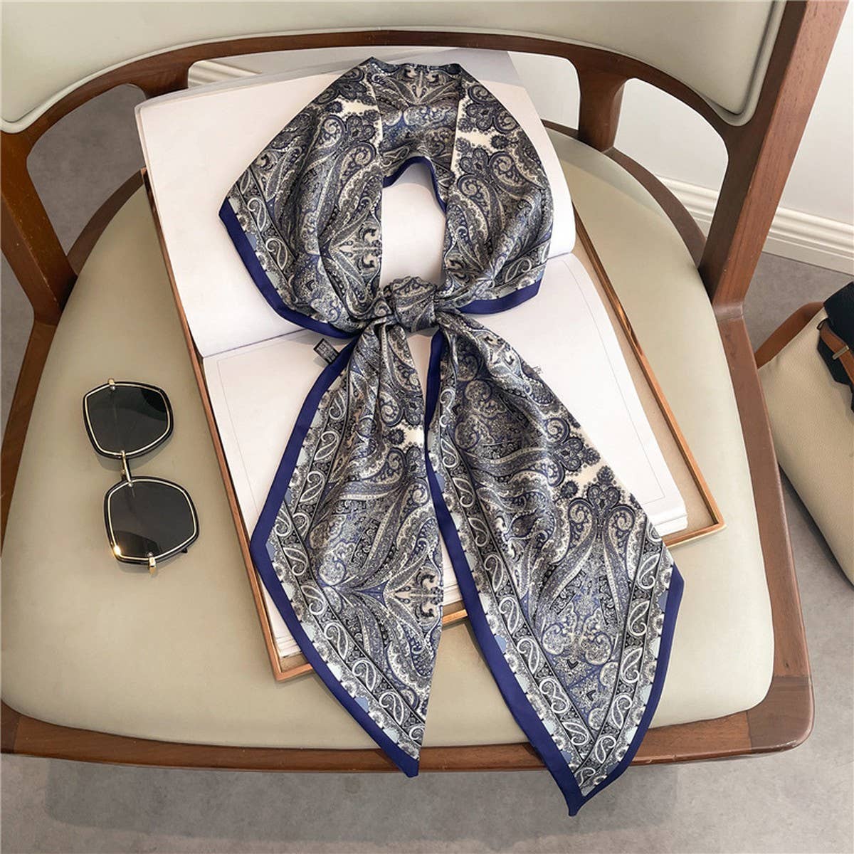 FASHIONABLE AND VERSATILE DOUBLE-LAYER HEAD SCARF_CWASC1513