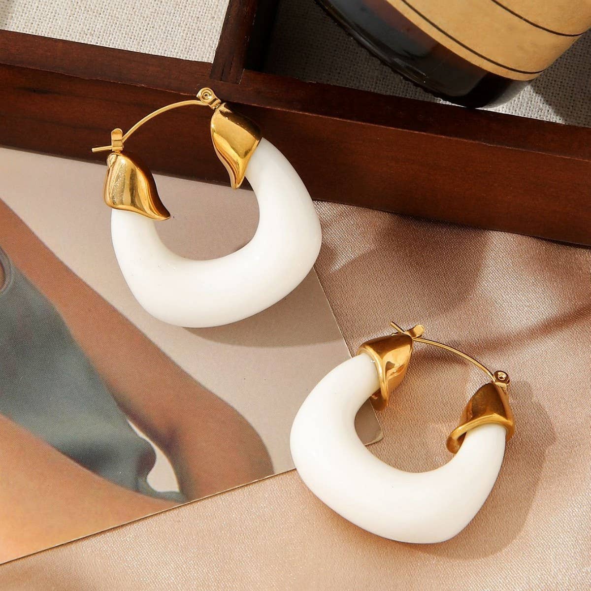 RETRO STYLE STAINLESS STEEL GOLD-PLATED EARRINGS