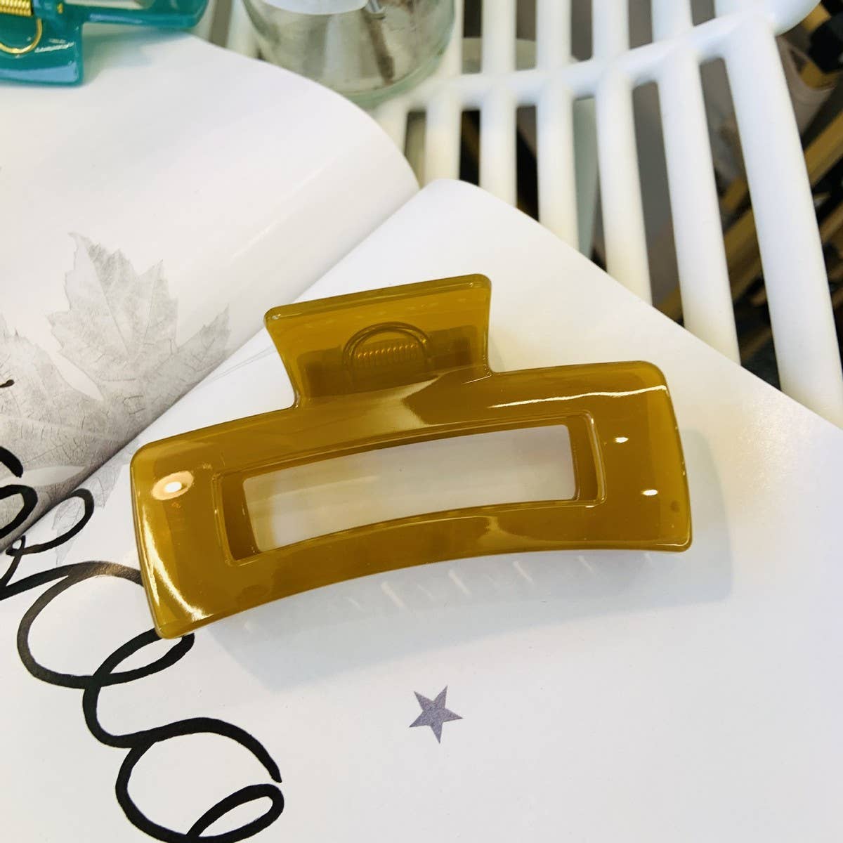 CWAHA1557_4.13"SIMPLE RECTANGLE HAIR CLAW CLIP