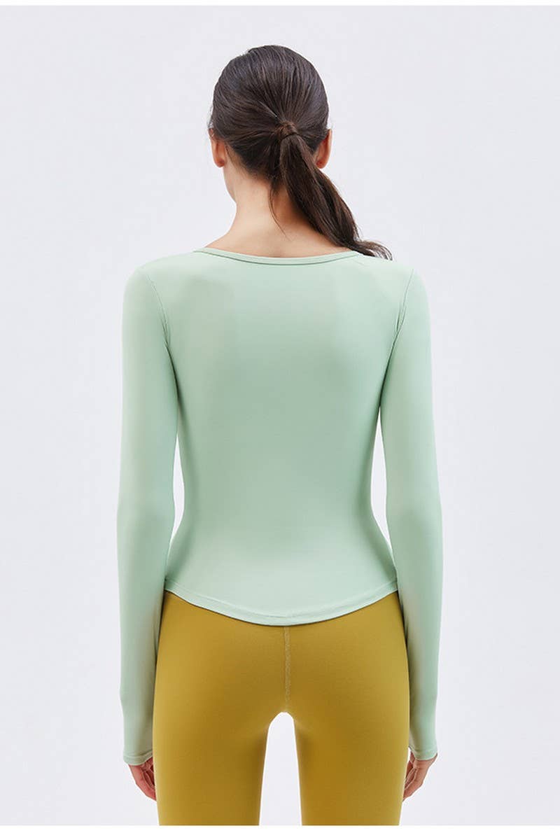 CWTBLL2938_V-NECK NUDE SPORTS TOP WITH CHEST PAD