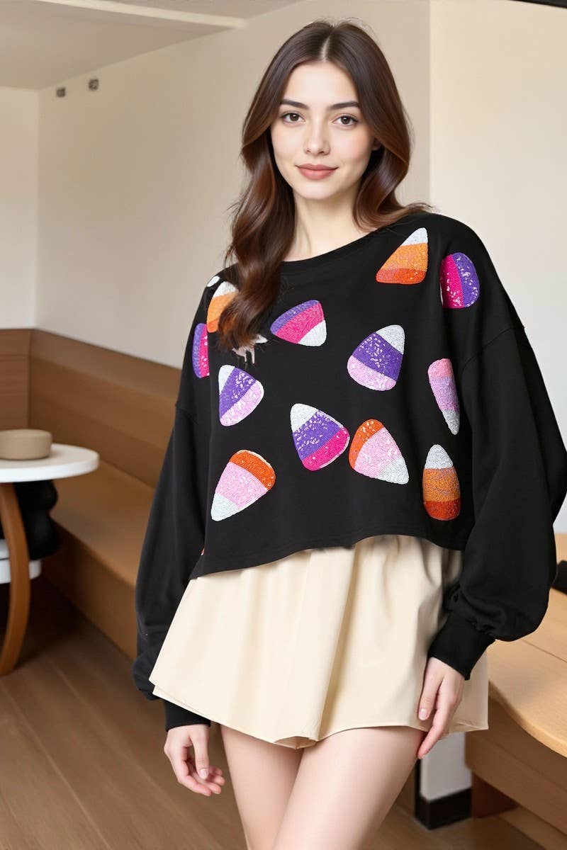 CWTBLL01277_HALLOWEEN CANDY SEQUIN PULLOVER SWEATSHIRT