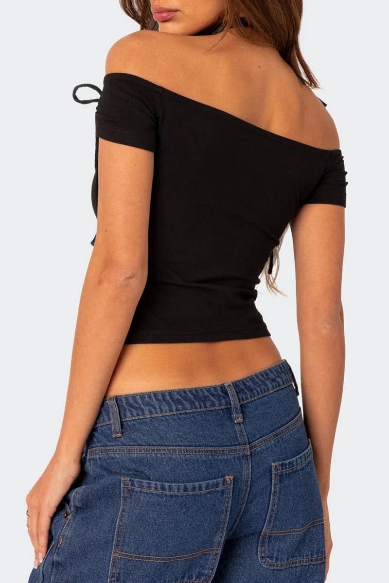CWTBLSL0931_OFF SHOULDER SLEEVELESS TIE FRONT SEXY TOP