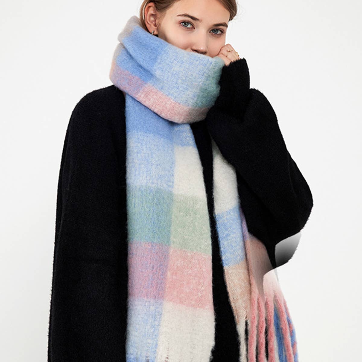 New Plaid Tassel Scarf for Women - Winter Warmth