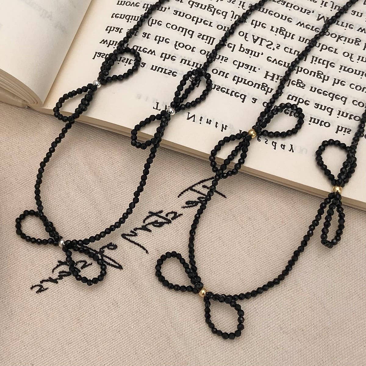 NEW STYLE BEADED BOW SIMPLE CLAVICLE NECKLACE_CWAJE3074