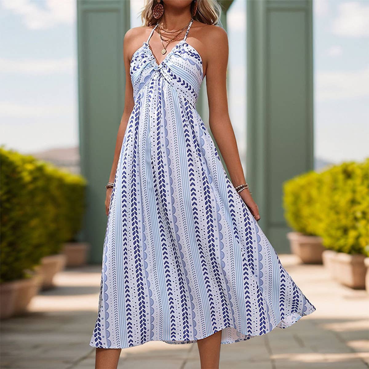 HALTER V-NECK HALTER PRINT DRESS