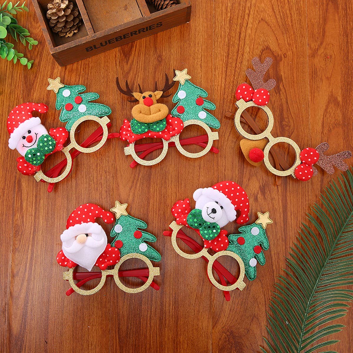 CHRISTMAS CARTOON COLORED GLASSES