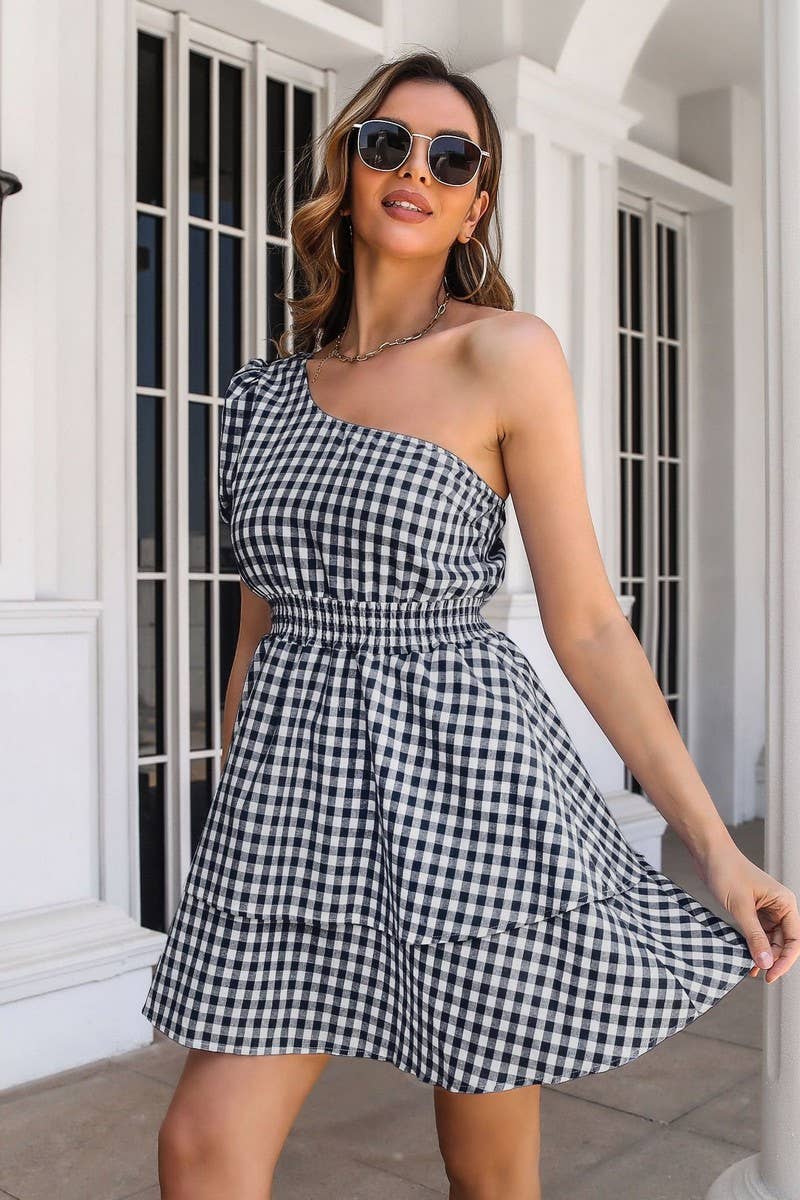 CWDSD2939_One Shoulder Short Sleeve Dresses