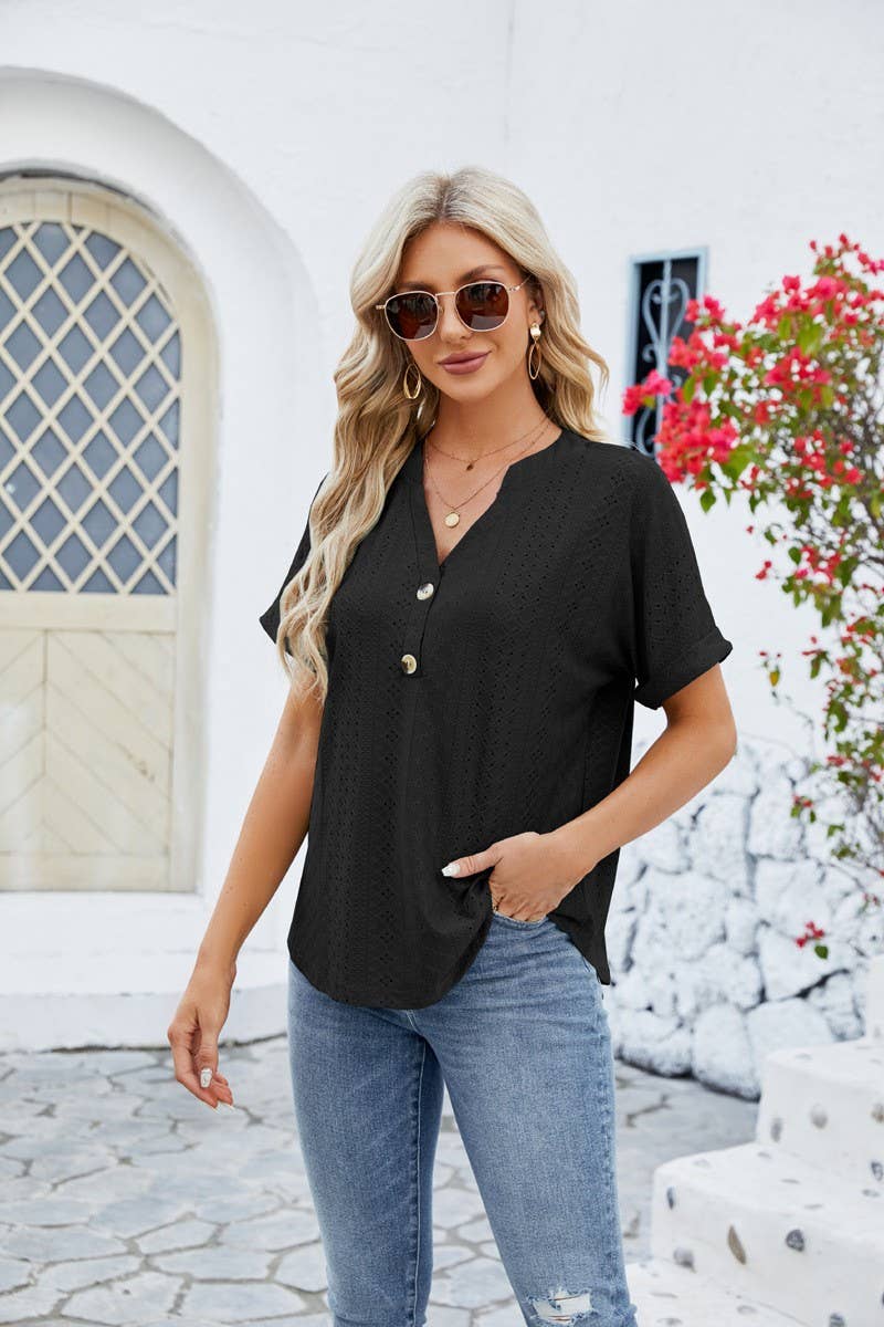 CWTBLS0884_V-NECK CUFFED SHORT-SLEEVED BUTTON-DOWN T-SHIRT