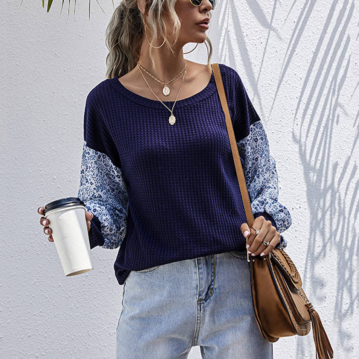 CREW-NECK KNIT LONG-SLEEVED SWEATER WITH BASE
