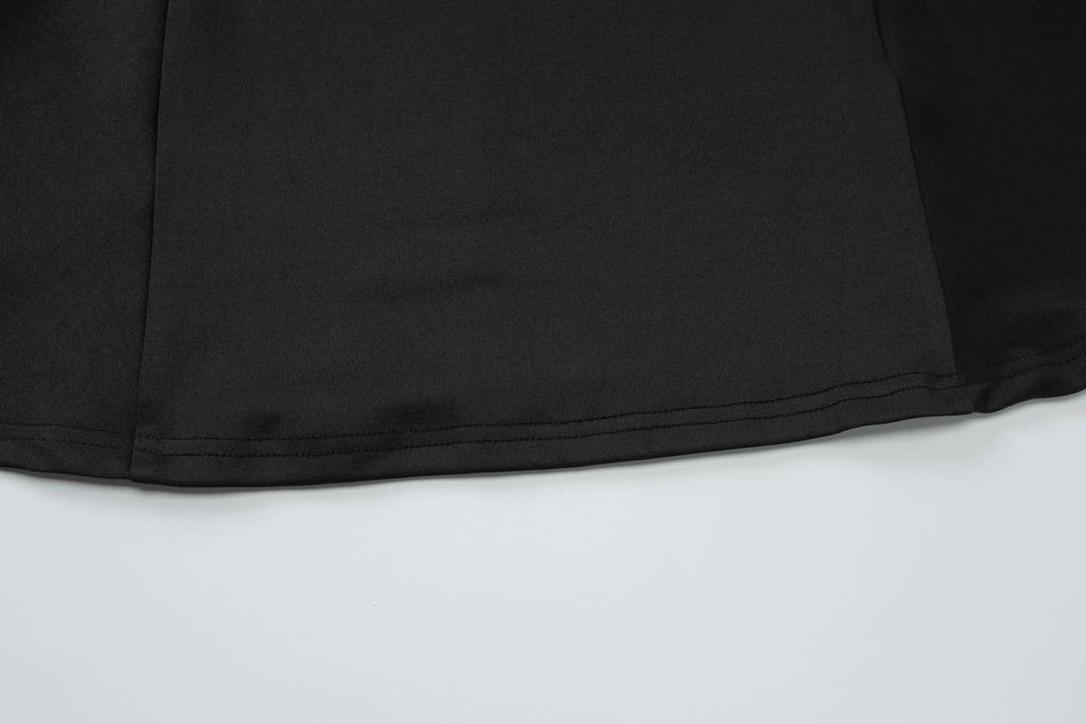 Contrasting color cinched waist strapless dress