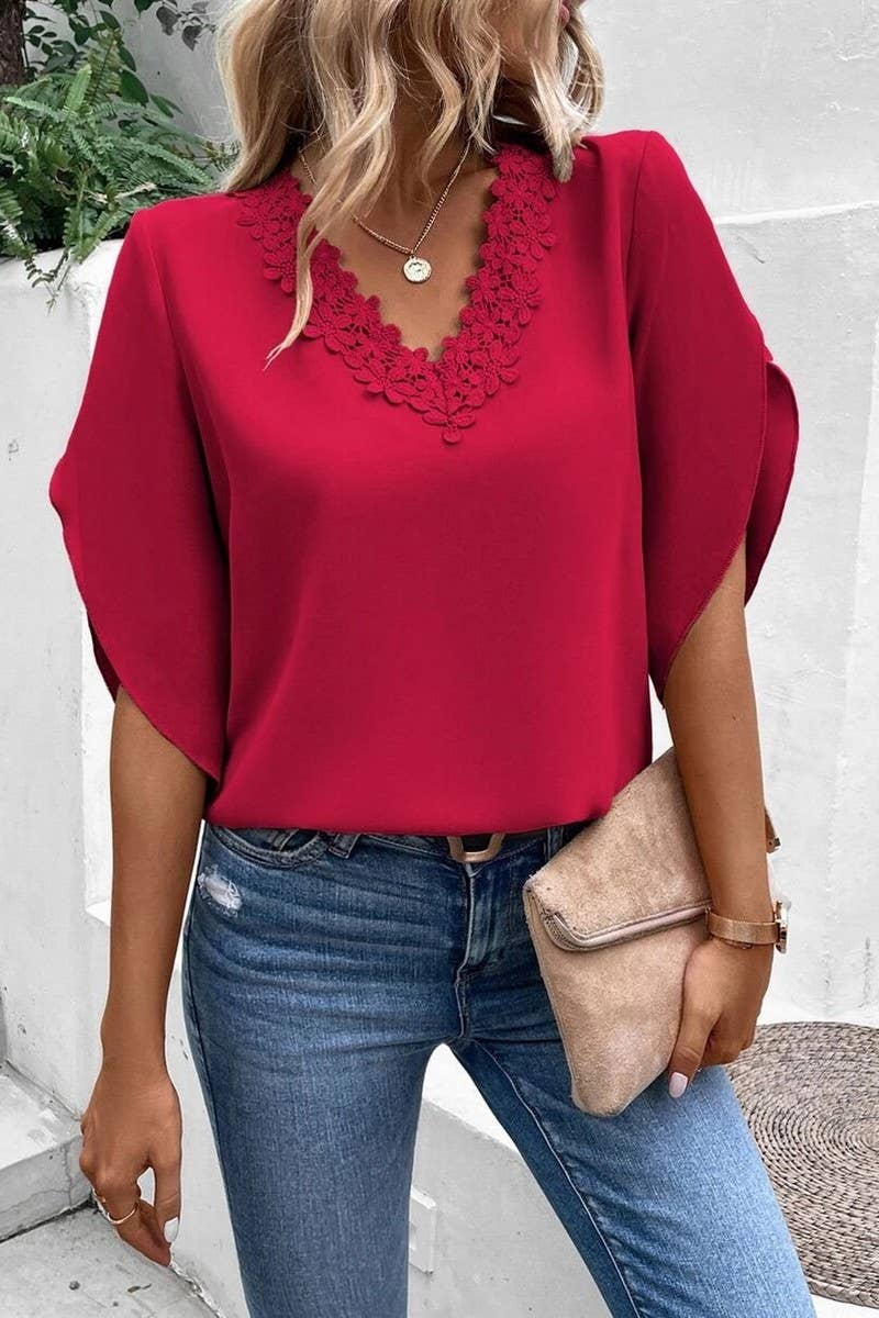 CWTSTS0661_SUMMER LACE V-NECK TRUMPET SLEEVE LOOSE SHIRT