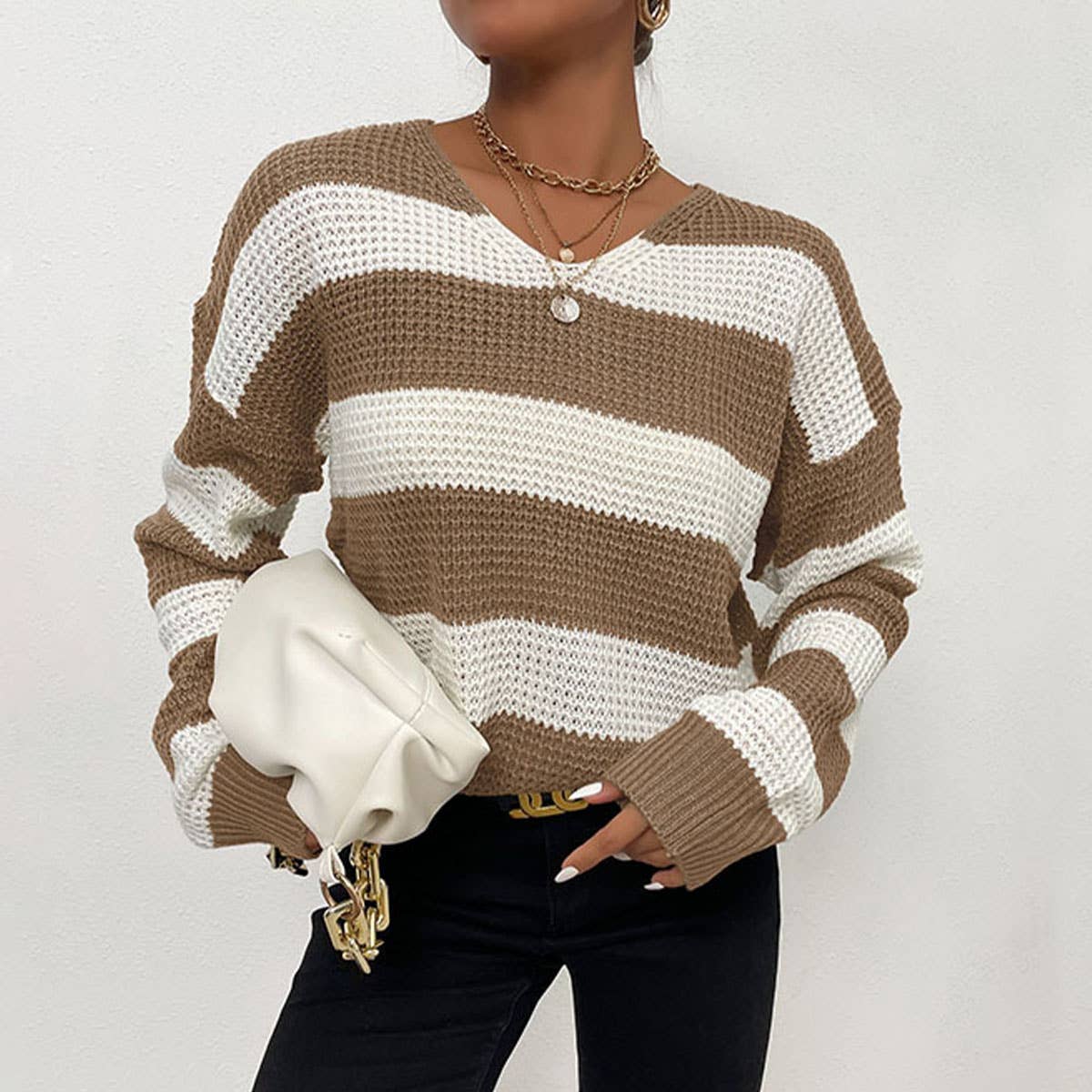 CASUAL LIGHTWEIGHT LONG-SLEEVED STRIPED SWEATER