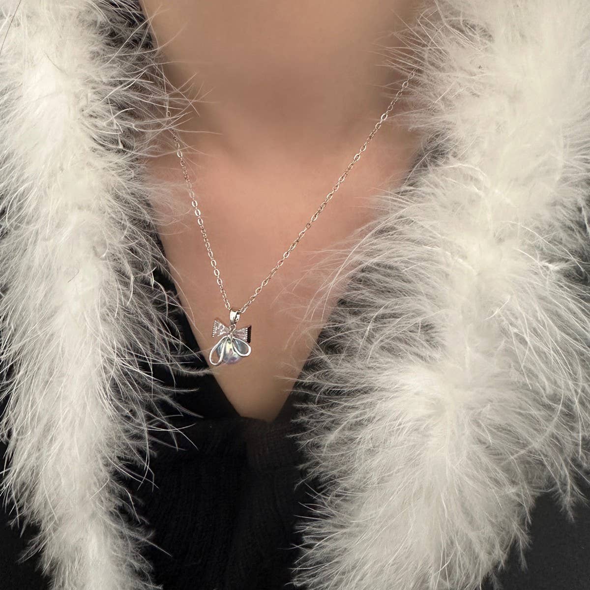 MERMAID PEARL BOW ZIRCON NECKLACE FOR WOMEN