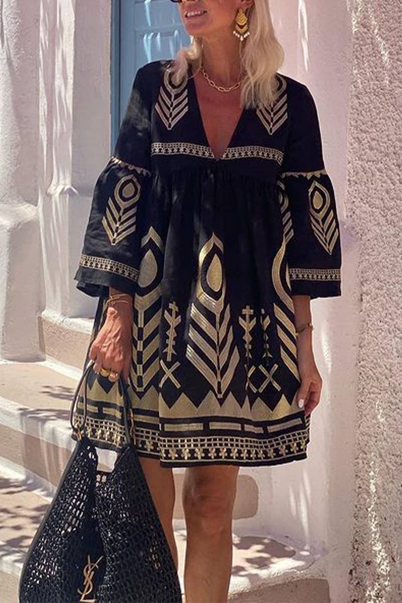 CWDSD8416_ELEGANT SHORT DRESS WITH THREE-QUARTER BELL SLEEVE