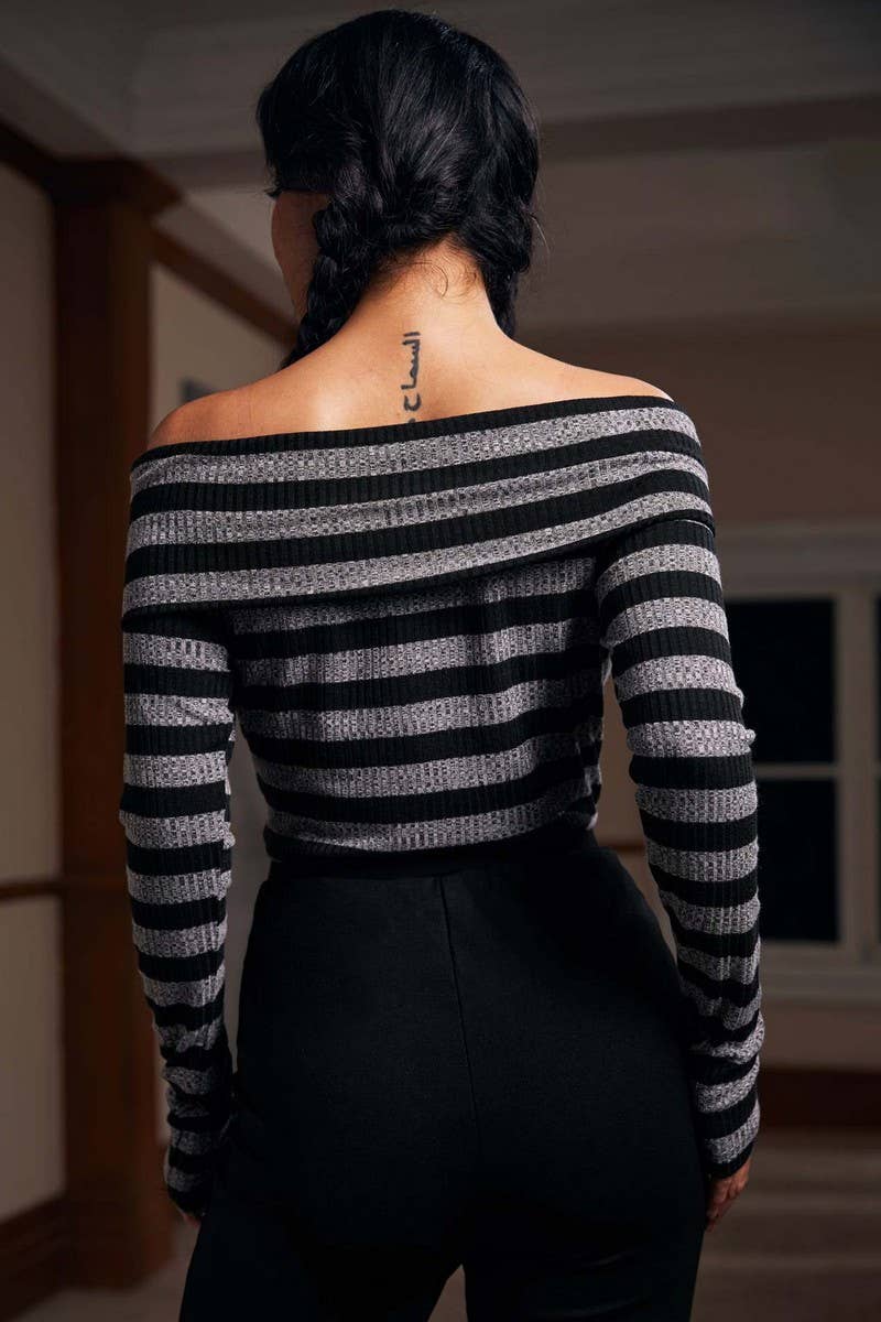 CWTBLL3967_COLORBLOCK OFF SHOULDER STRIPED SLIM FIT TEE