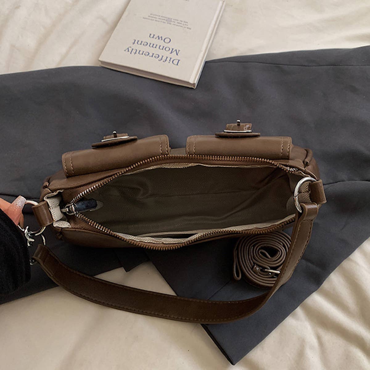2024 NEW HIGH-END HANDBAG SHOULDER BAG_CWAB3289