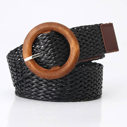 The versatile dress decorated with a woven belt