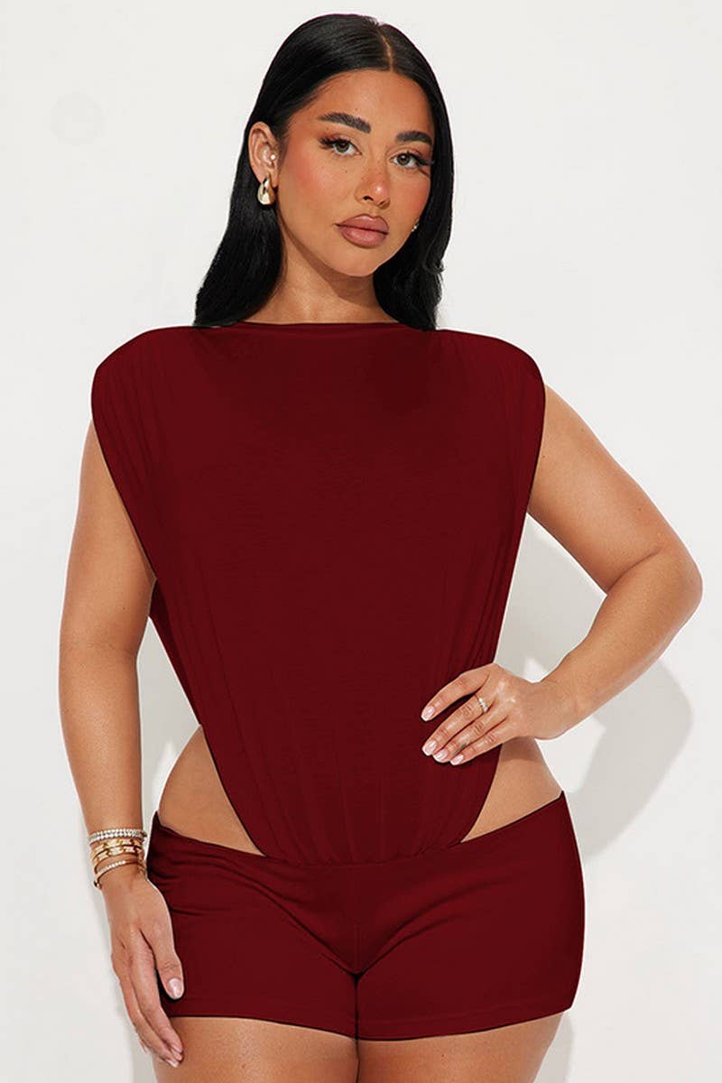 CWSTB00357_CUTOUT SLEEVELESS TOP AND BIKER SHORTS SET