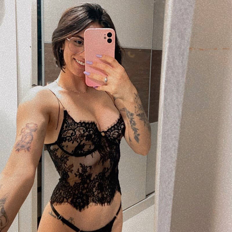 Deep V see-through lace tight halter top