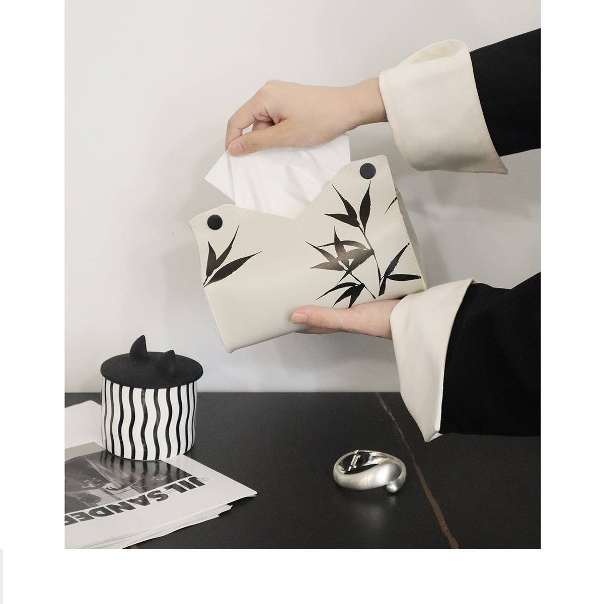 NEW BAMBOO LEAF INK BAMBOO SIMPLE TISSUE BOX
