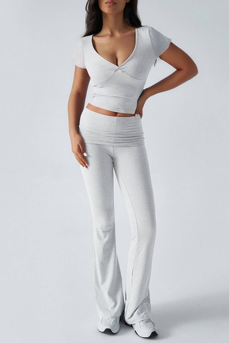 CWSTB1583_V-NECK T-SHIRT AND FLARED PANTS 2-PIECE SET