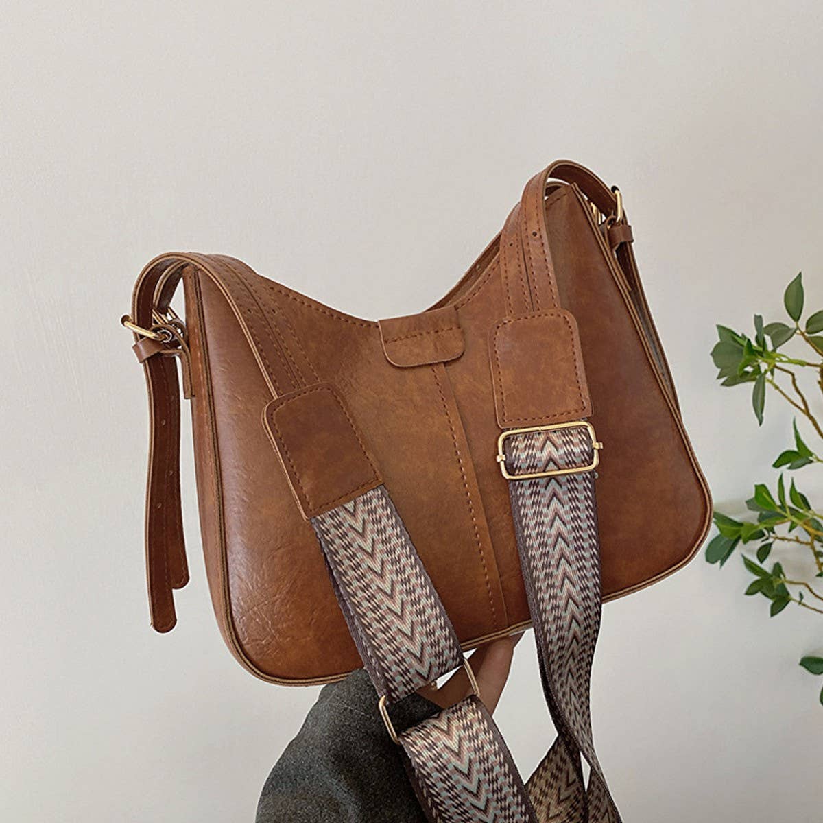 RETRO COMMUTER FASHION CROSSBODY BAG_CWAB3300