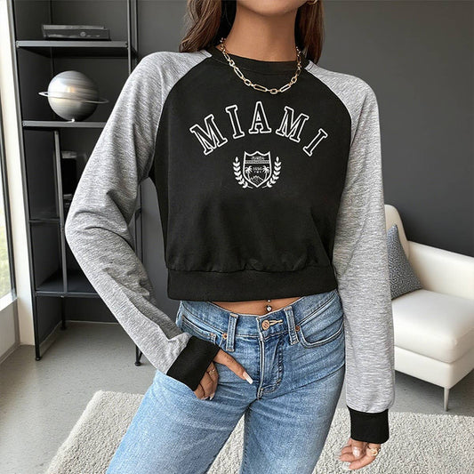 Color-blocked short round-neck letter hoodie