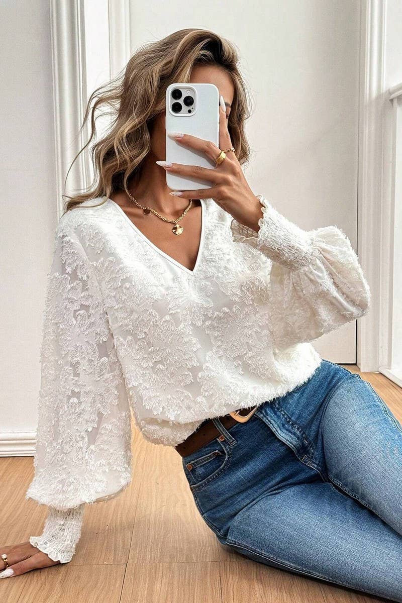 CWTBLL3535_V-NECK LANTERN SLEEVE EMBROIDERED WHITE SHIRT TOP