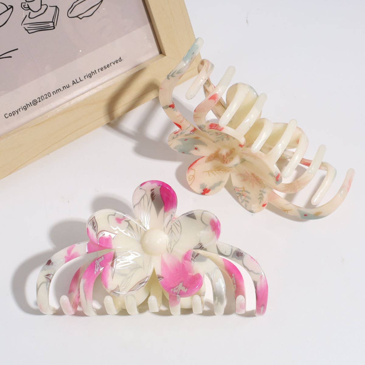 Elegant Floral Hair Claw, Chic Daily Bun Clip