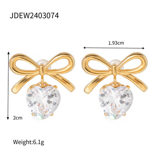 A HEART HUNG ON A BOW EARRINGS_CWAJE1360