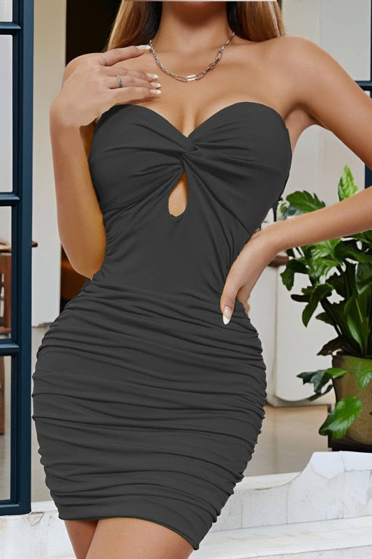 CWDTD00499_SOLID BACKLESS STRAPLESS BODYCON DRESS