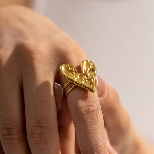 STAINLESS STEEL HAMMER PATTERN LOVE RING_CWAJE1237