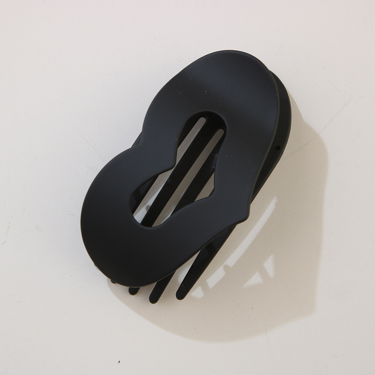 Love Shape Duckbill Clip ? No-Slip Half-Up Pin