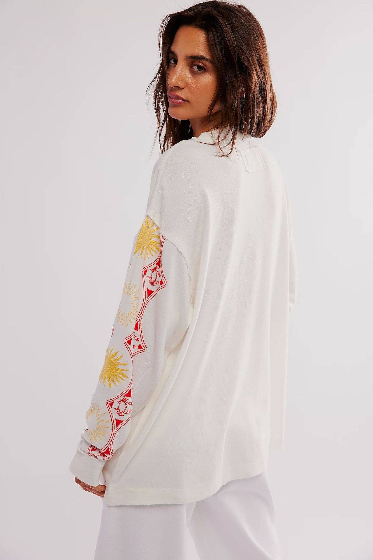 Casual fashionable round-neck pullover hoodie