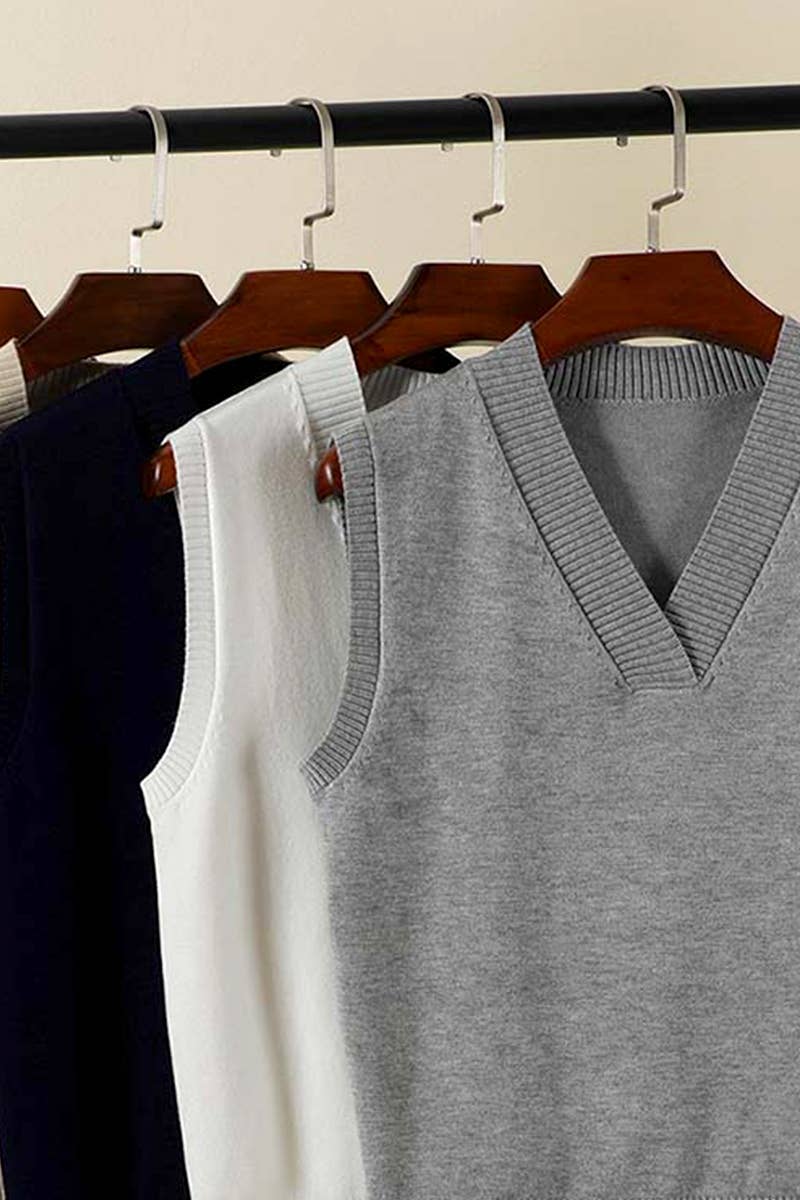 CWOSWSL0010  Simple Sleeveless V- Neck Pullover  Sweater