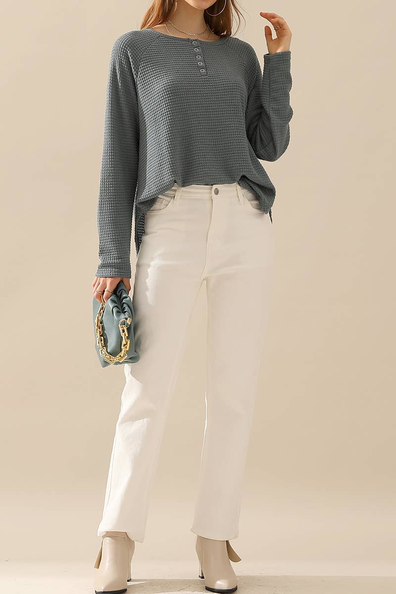 CWTTL1099_R NECK EYELET REGLAN SWEATER KNIT TOP