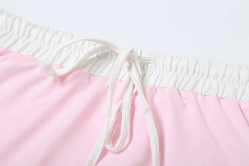 Crop top slimming and hip-hugging skirt suit