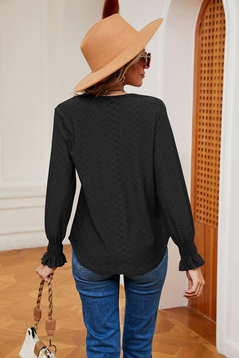 CWTBLL2389_V-NECK LACE STITCHING LONG-SLEEVED PULLOVER