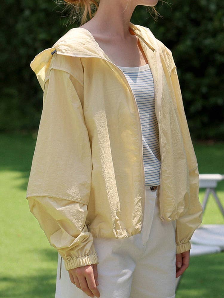 Breathable drawstring hooded sunscreen coat