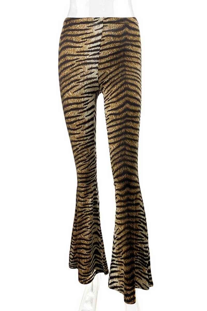 CWBLP1868_HIGH-RISE SLIM-FIT LEOPARD PRINT FLARED TROUSERS