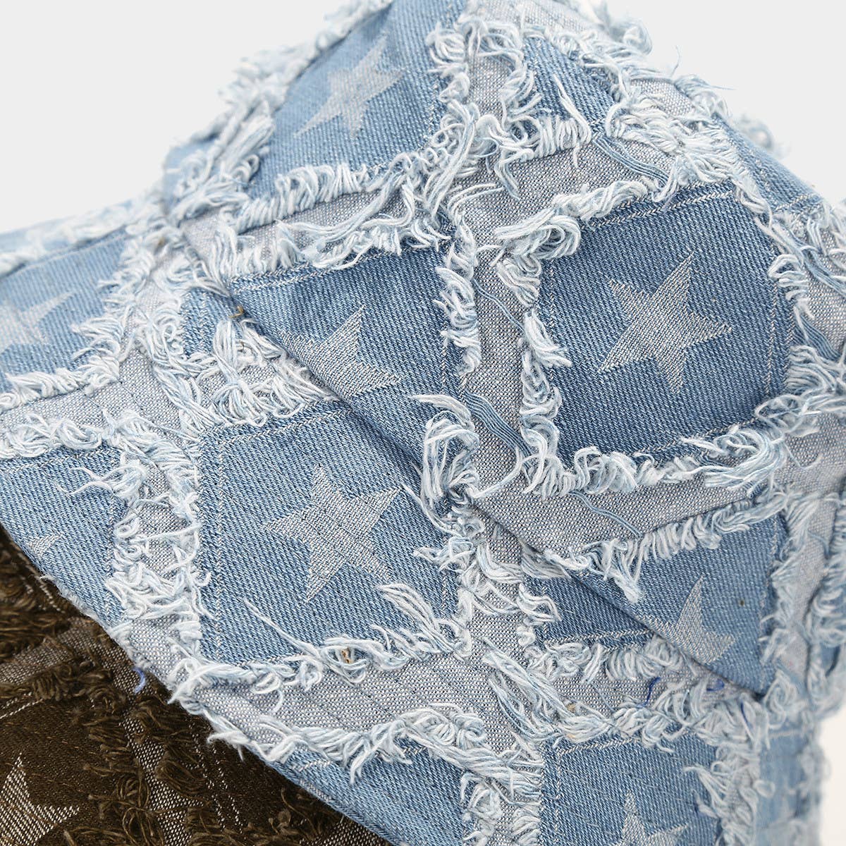 SUN PROTECTION RAW EDGE DENIM BUCKET HAT_CWAH1629