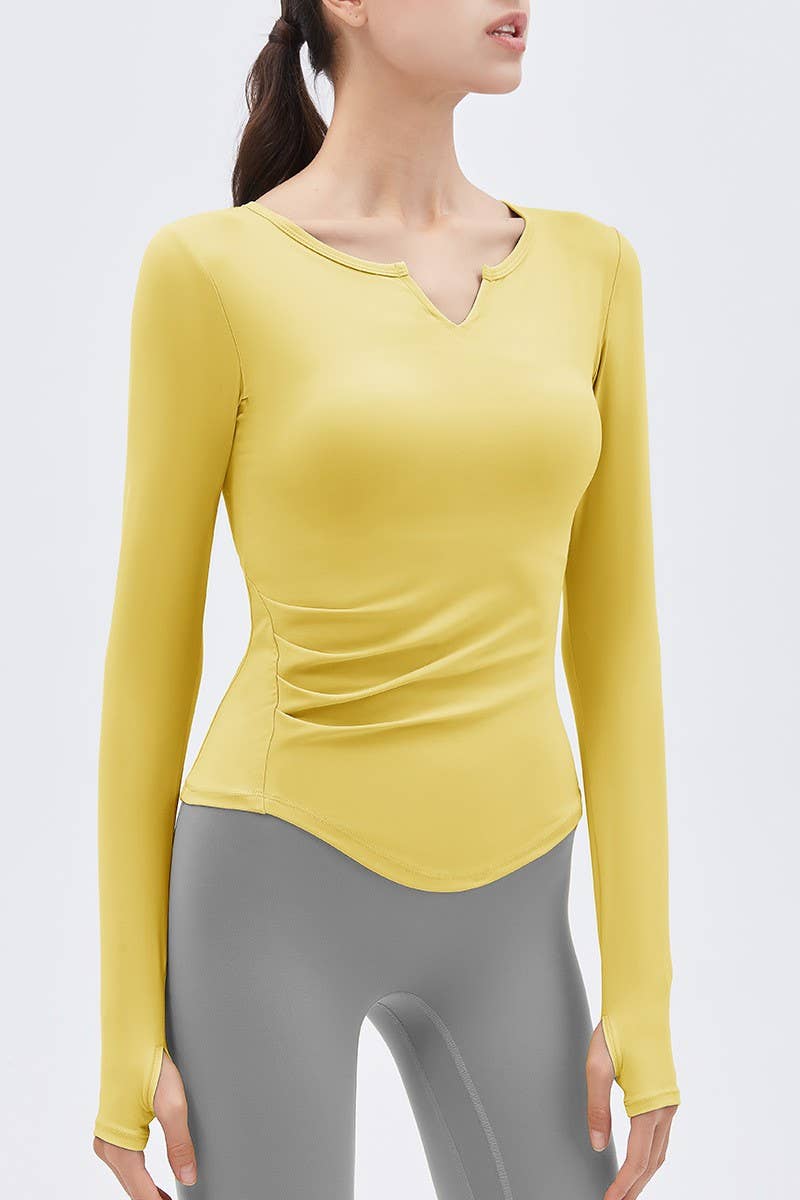 CWTBLL2938_V-NECK NUDE SPORTS TOP WITH CHEST PAD